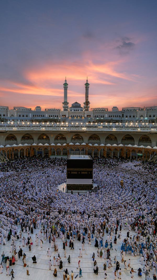 Offres sur mesure pour le hajj 2025 : explorez nos agences